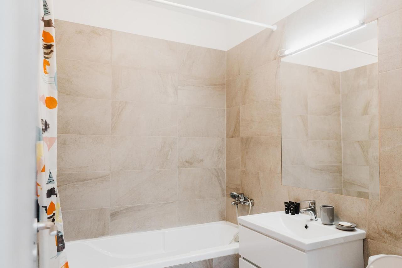 City View Apartment With Free Parking Cluj-Napoca Exterior photo